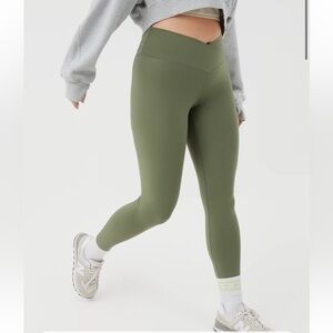 AERIE Offline Real Me 7/8 Hi Rise Crossover Leggings Olive Green Women’s Size XL